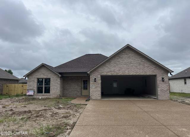 Property at 23 Grande Pines Cv, Jackson, TN 38305, 3 beds, 2 baths