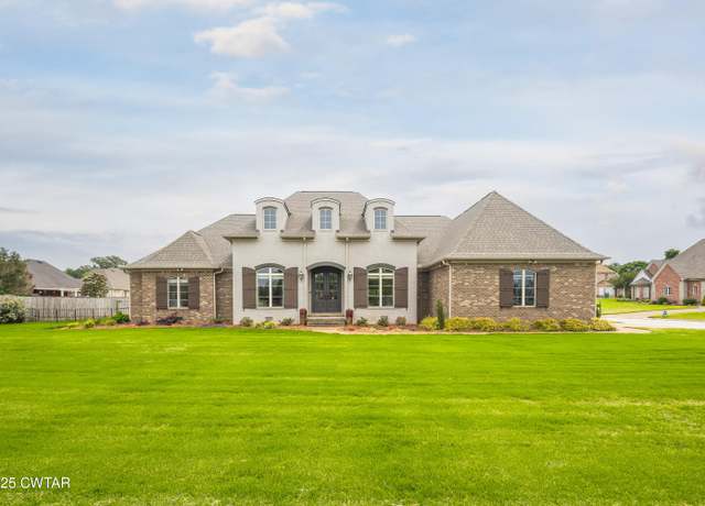 Property at 189 Wyndchase Dr, Jackson, TN 38305, 4 beds, 3.5 baths