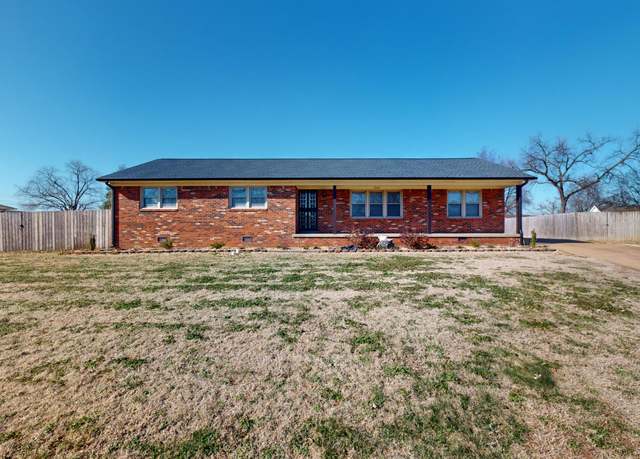 Property at 1024 Mockingbird Dr, Union City, TN 38261, 3 beds, 2 baths