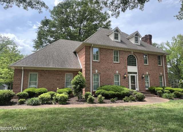 Property at 12 Hartford Sq, Jackson, TN 38305, 4 beds, 3.5 baths