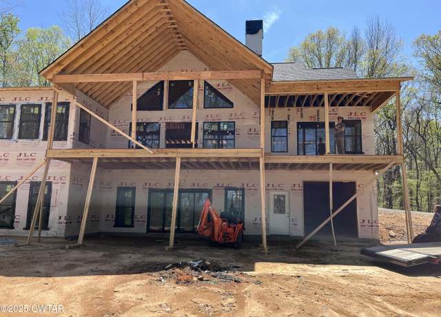 Property at 1570 Reedy Creek Rd, Huntingdon, TN 38344, 3 beds, 3 baths