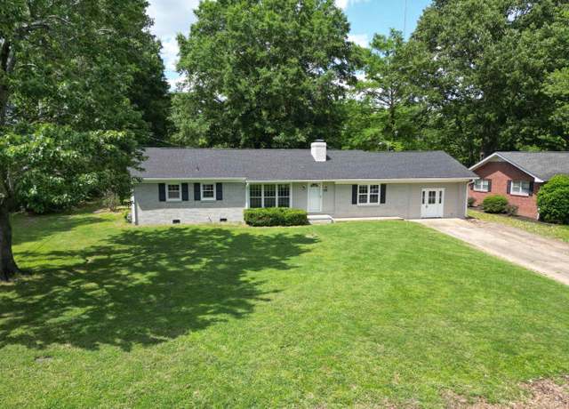 Property at 735 E Main St, Alamo, TN 38001, 3 beds, 3 baths