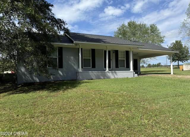 Property at 1040 Parker Loop, Henderson, TN 38340, 3 beds, 2 baths