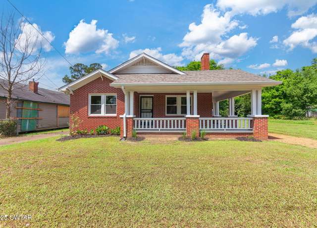 Property at 129 Peabody Ave, Jackson, TN 38301, 2 beds, 1 bath