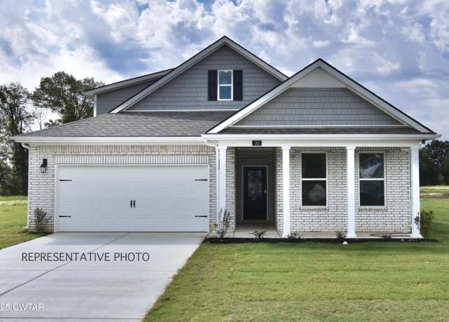 Property at 47 Clarendon Cv, Jackson, TN 38305, 3 beds, 2 baths