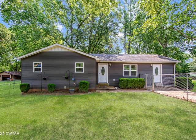 Property at 72 Edgehill Dr, Jackson, TN 38301, 3 beds, 2 baths