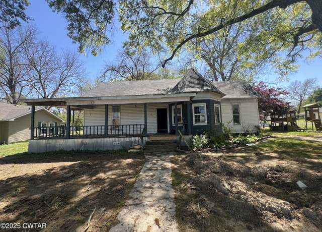 Property at 3057 Anderson St, Milan, TN 38358, 4 beds, 2 baths