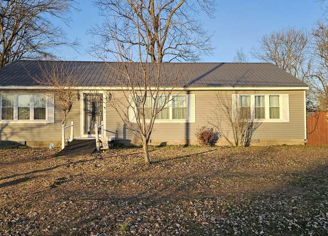 Property at 2120 Upper Finley Rd, Dyersburg, TN 38024, 3 beds, 2 baths