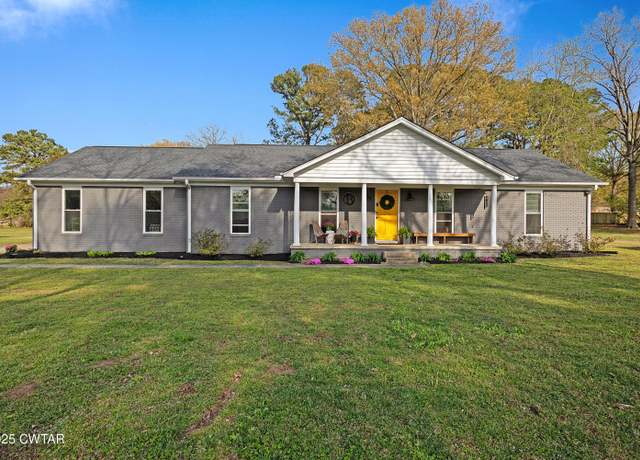 Property at 76 Navajo Cv, Jackson, TN 38305, 3 beds, 2 baths