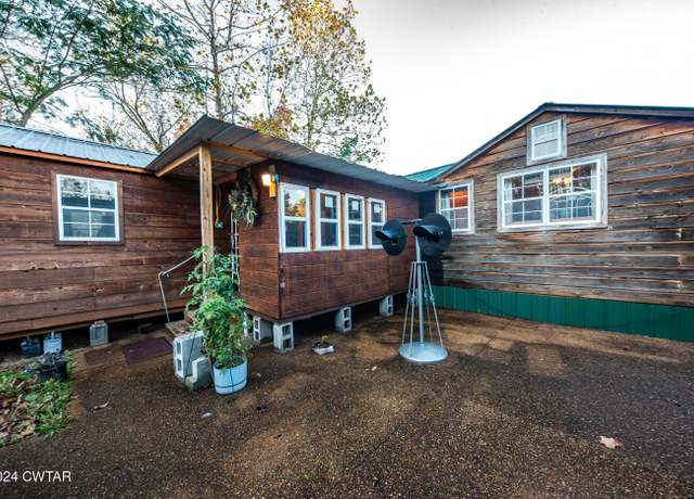 Property at 2901 Old Darden Chesterfield Rd, Darden, TN 38328, 1 bed, 1 bath