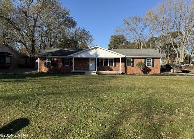 Property at 219 Steve Dr, Dyersburg, TN 38024, 3 beds, 2 baths