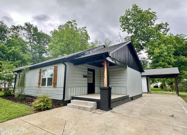 Property at 1023 S High St, Trenton, TN 38382, 2 beds, 1 bath