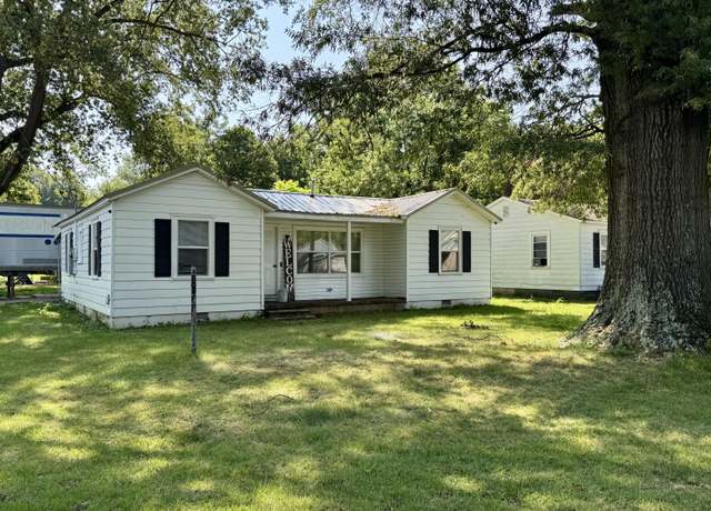 Property at 1428 N 20th Ave, Humboldt, TN 38343, 3 beds, 1.5 baths