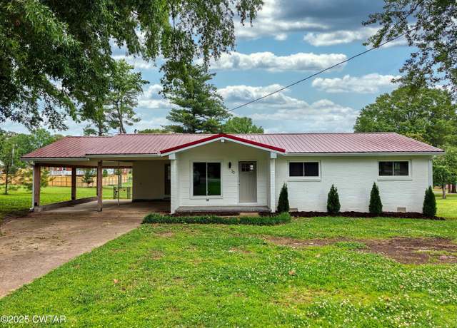 Property at 30 Douglas Ave, Mckenzie, TN 38201, 3 beds, 2 baths
