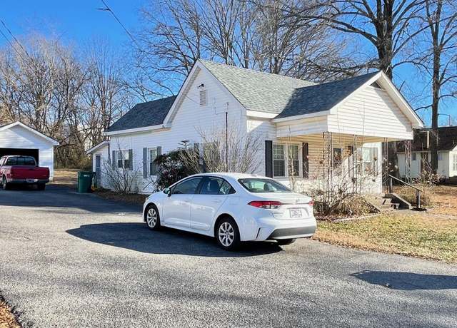 Property at 319 Cumberland St, Medina, TN 38355, 2 beds, 1 bath