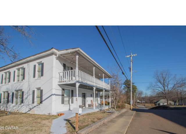 Property at 204 W Depot St, Friendship, TN 38034, 12 beds, 4 baths