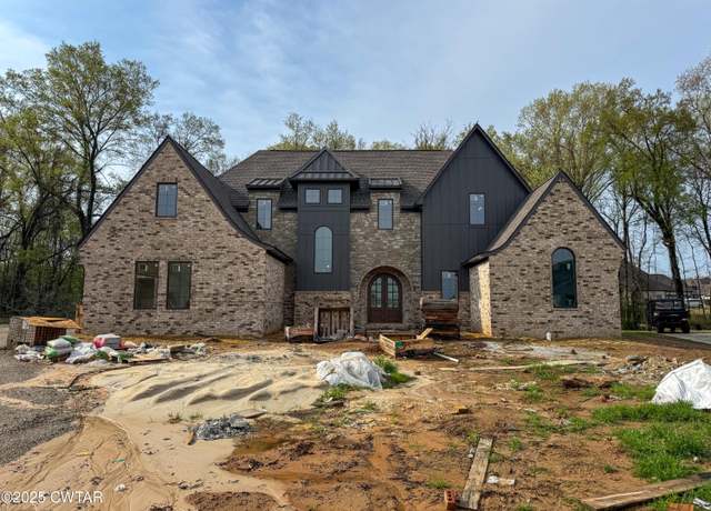 Property at 115 Buckingham Cv, Jackson, TN 38305, 4 beds, 4.5 baths