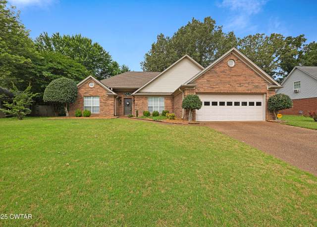 Property at 27 Pinehurst Cv, Jackson, TN 38301, 3 beds, 2 baths