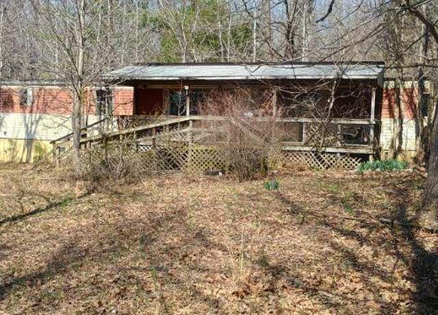Property at 3205 Foundry Hill Rd, Puryear, TN 38251, 2 beds, 2 baths