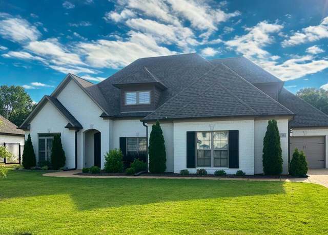 Property at 15 Westhaven Pl, Jackson, TN 38305, 4 beds, 3 baths