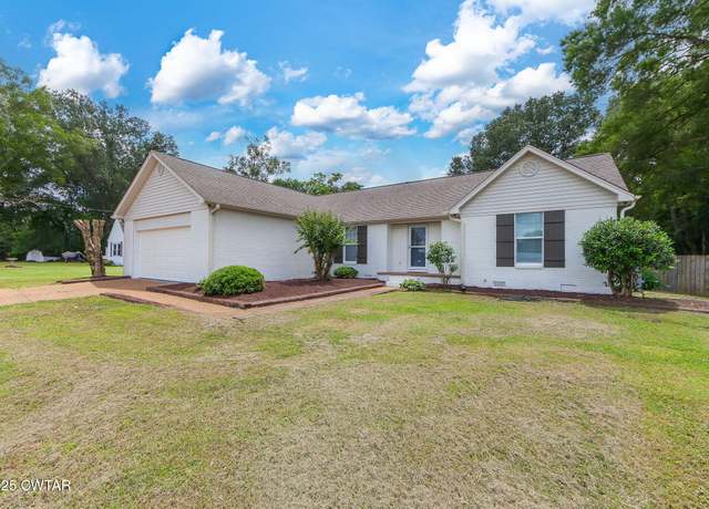 Property at 810 Mifflin Rd, Jackson, TN 38301, 3 beds, 2 baths