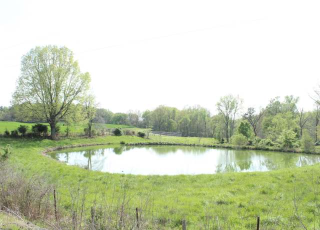 Property at 195 Old Jackson Rd, Trenton, TN 38382