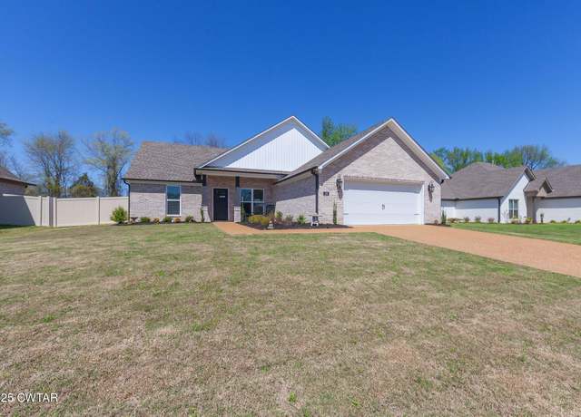 Property at 138 Steeplechase Dr, Medina, TN 38355, 3 beds, 2 baths