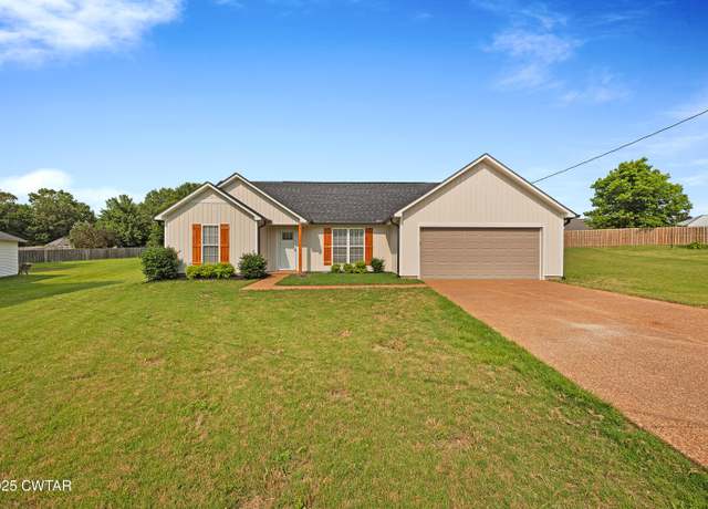 Property at 43 Stokley Cv, Jackson, TN 38305, 3 beds, 2 baths