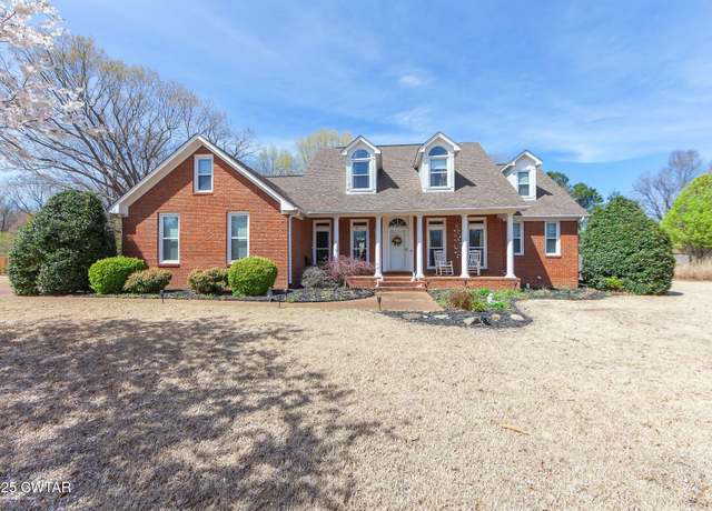 Property at 73 Howeston Mill Dr, Jackson, TN 38305, 4 beds, 3 baths