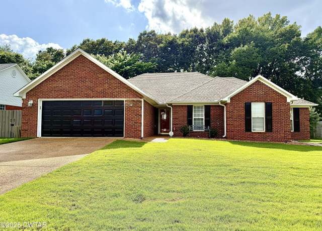 Property at 115 Jadewood Dr, Jackson, TN 38305, 3 beds, 2 baths