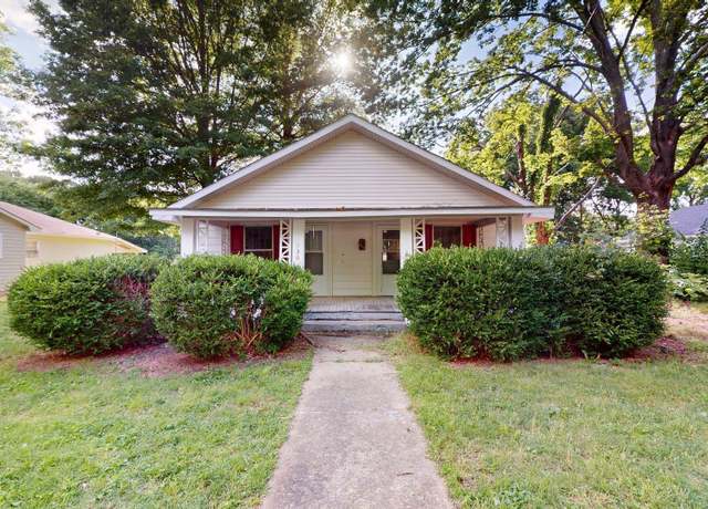 Property at 136 Fulton St, Martin, TN 38237, 2 beds, 1 bath