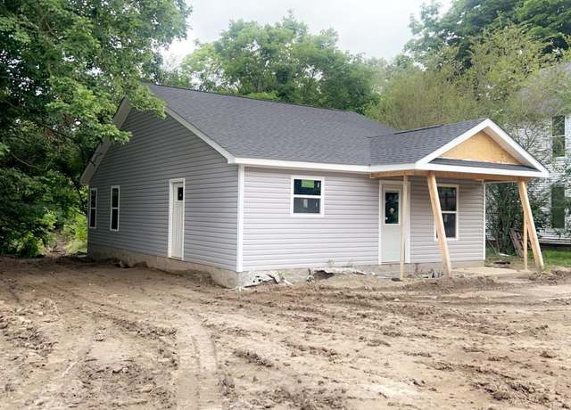Property at 307 Parks St St, Newbern, TN 38059, 3 beds, 2 baths