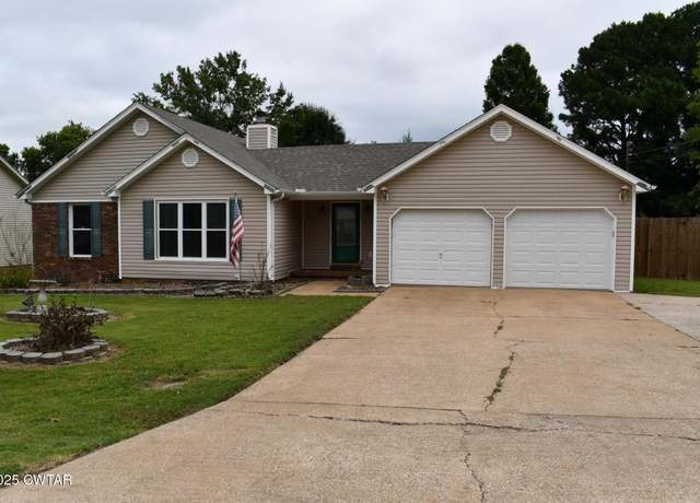 Property at 126 Buttonwood Dr, Jackson, TN 38305, 3 beds, 2 baths