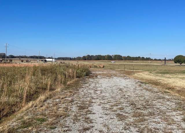 Property at 0000 Stonehaven Dr Lot 3 Dr, Bells, TN 38006