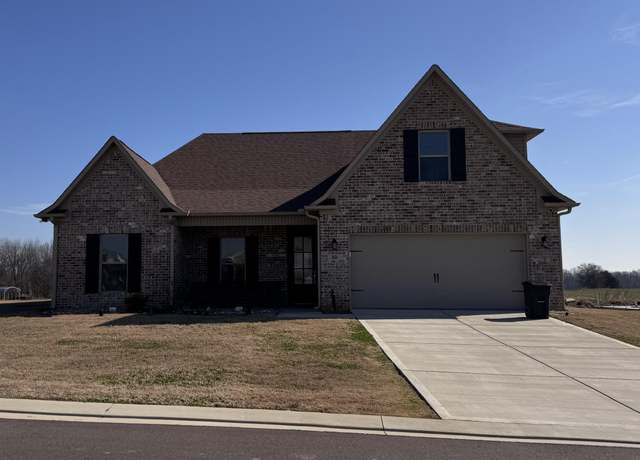 Property at 60 Kensington Way, Dyersburg, TN 38024, 4 beds, 3 baths
