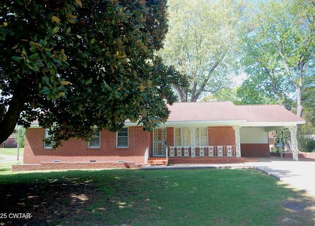 Property at 422 Morris Cir, Humboldt, TN 38343, 3 beds, 2 baths