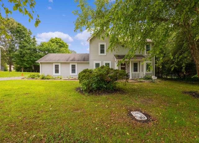 Property at 99 Hidden Valley Dr, Jackson, TN 38305, 3 beds, 2.5 baths