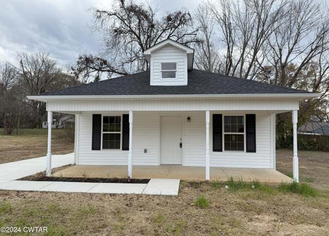 Property at 186 Dupree St, Jackson, TN 38301, 3 beds, 2 baths