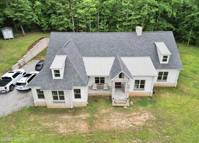 Property at 34 Acorn Dr, Lexington, TN 38351, 4 beds, 3.5 baths