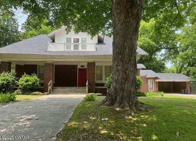 Property at 515 N Lafayette Ave N, Brownsville, TN 38012, 6 beds, 2.5 baths
