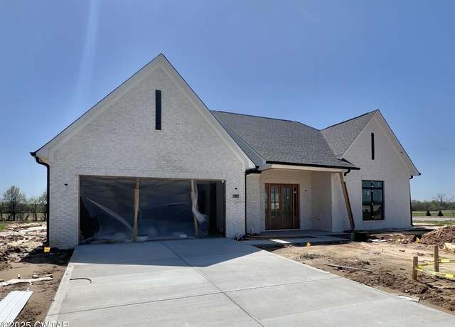 Property at 197 Kensington Cv, Dyersburg, TN 38024, 4 beds, 2 baths