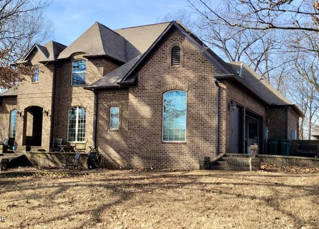 Property at 207 Blackmon St, Medina, TN 38355, 6 beds, 3.5 baths