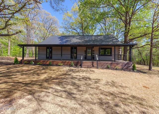Property at 694 Cooper Anderson Rd, Jackson, TN 38305, 4 beds, 2.5 baths