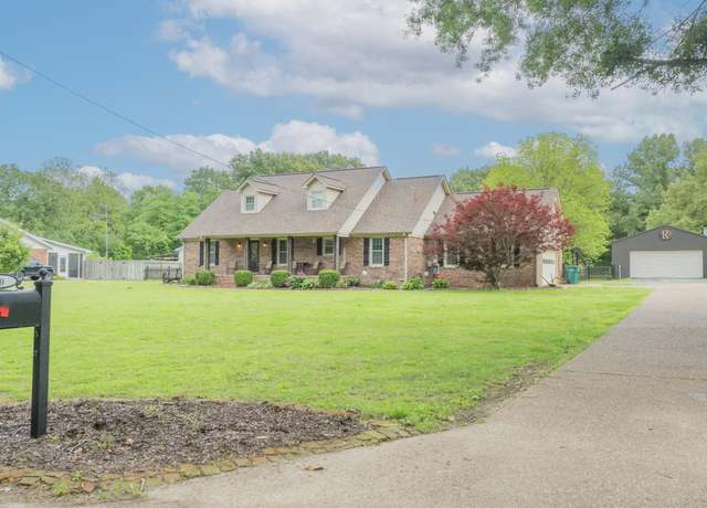 Property at 50 Hudson Dr, Jackson, TN 38301, 4 beds, 3 baths