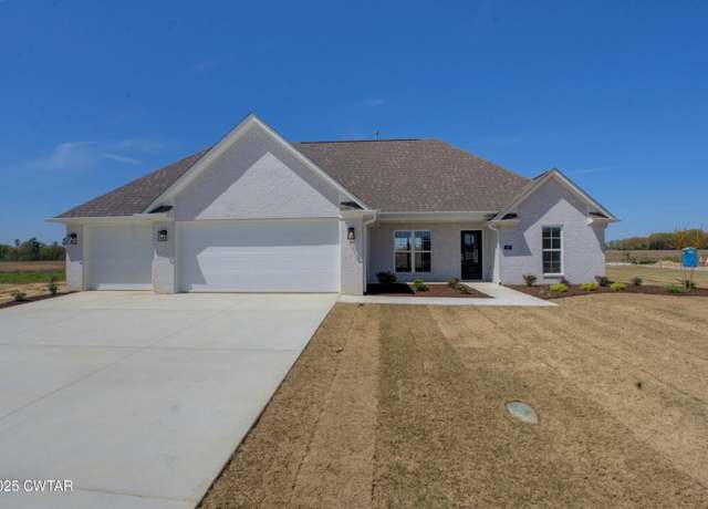 Property at 103 Brookside Dr, Medina, TN 38355, 4 beds, 3 baths