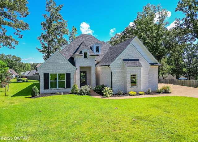 Property at 16 Waterfront Cv, Jackson, TN 38305, 5 beds, 4 baths