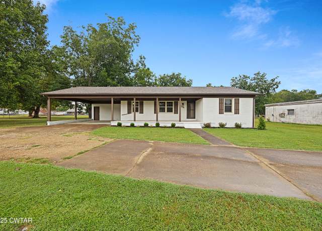 Property at 566 Bolivar Hwy, Jackson, TN 38301, 3 beds, 1.5 baths