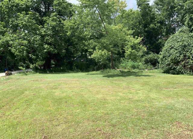 Property at 215 Craddock St, Humboldt, TN 38343