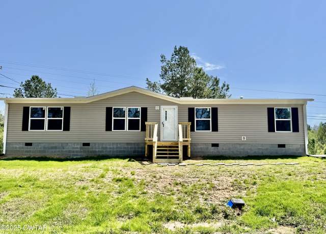 Property at 398 Presley Rd, Lexington, TN 38351, 4 beds, 2 baths