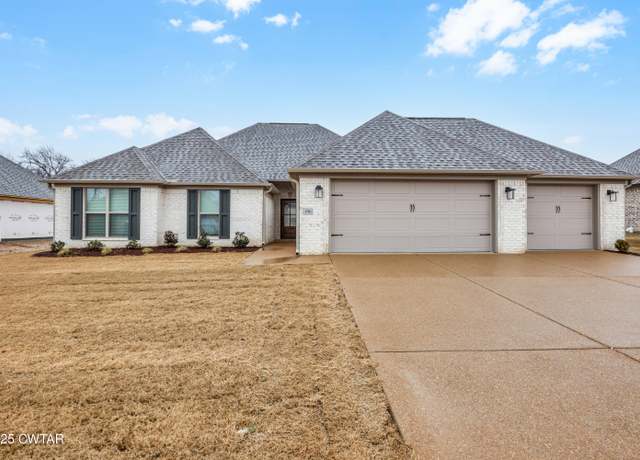 Property at 104 Garrison Dr, Jackson, TN 38305, 3 beds, 2 baths